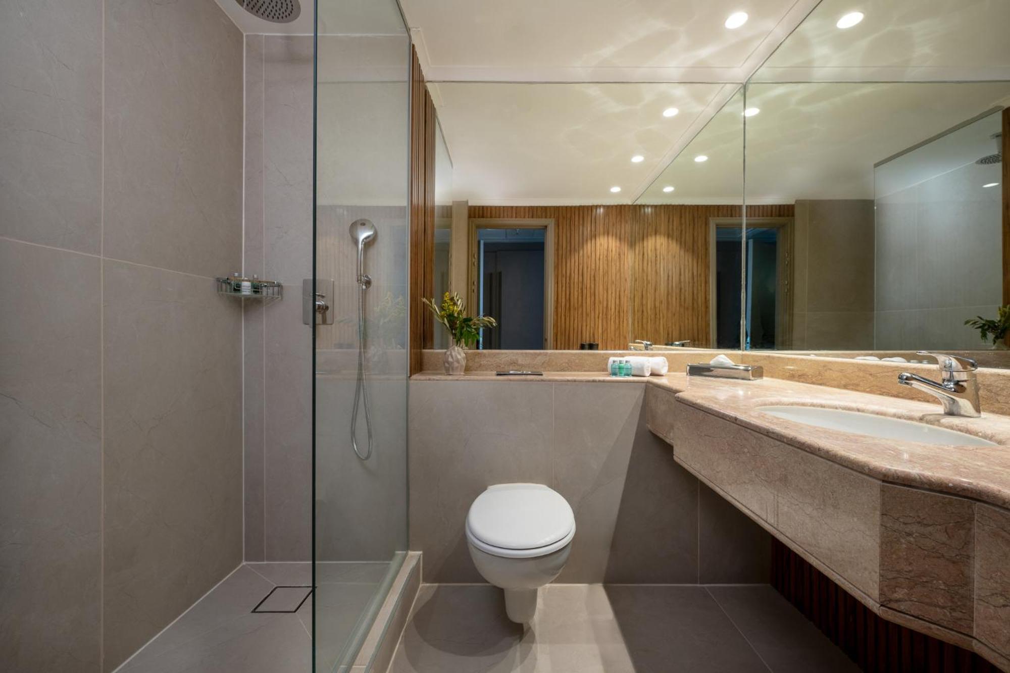 Leonardo Hotel Negev Beersheba Екстер'єр фото